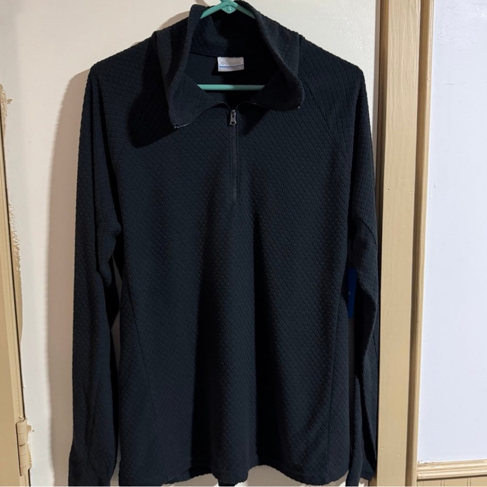Women's NEW with tags Columbia Glacial IV Print 1/2 Zip Pullover Black XL